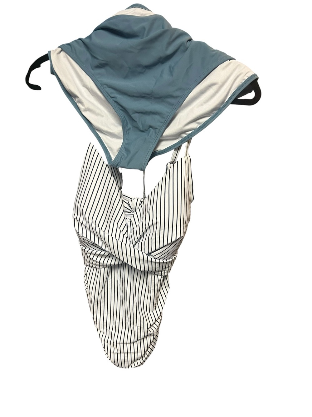 @marielisclosets Bundle - Picture 2 of 7